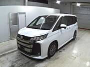 2025 TOYOTA NOAH