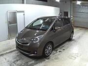 2015 TOYOTA RACTIS G