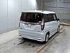 MITSUBISHI DELICA D2