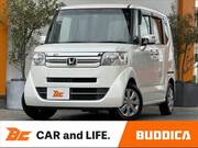 2017 HONDA N-BOX