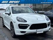 2013 PORSCHE CAYENNE