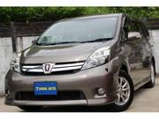 2013 TOYOTA ISIS PLATANA