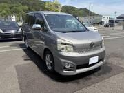 2013 TOYOTA VOXY