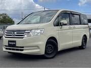 2013 HONDA STEPWAGON
