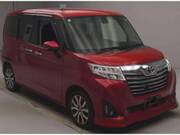 2017 TOYOTA ROOMY