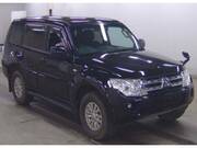 2012 MITSUBISHI PAJERO