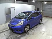 2013 HONDA FIT SHUTTLE HYBIRD