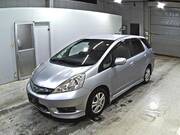 2011 HONDA FIT SHUTTLE HYBIRD