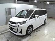 2022 TOYOTA NOAH