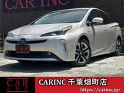 2019 TOYOTA PRIUS