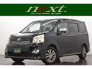 2013 TOYOTA VOXY