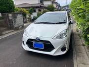 2015 TOYOTA AQUA S