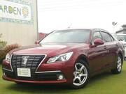 2013 TOYOTA CROWN ROYAL SALOON