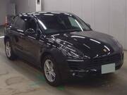2015 PORSCHE MACAN