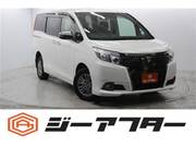 2017 TOYOTA ESQUIRE