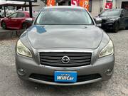 2010 NISSAN FUGA