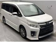 2016 TOYOTA VOXY