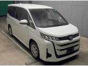 2022 TOYOTA NOAH HYBRID X
