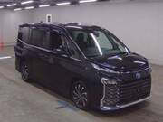 2023 TOYOTA VOXY