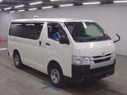 2022 TOYOTA HIACE VAN DX