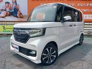 2017 HONDA N-BOX CUSTOM
