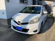 2013 TOYOTA VITZ F