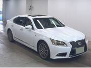 2013 LEXUS LS
