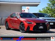 2023 LEXUS IS