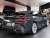 BMW 8 SERIES