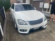 2005 TOYOTA CROWN