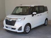 2016 TOYOTA ROOMY