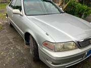 2000 TOYOTA MARK II GRANDE