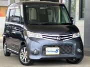 2013 NISSAN ROOX