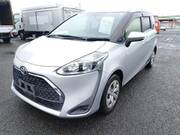 2021 TOYOTA SIENTA