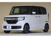 2019 HONDA N-BOX CUSTOM