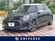 2022 BMW MINI