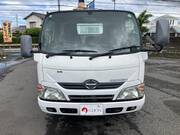 2011 HINO DUTRO