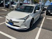 2018 TOYOTA PRIUS