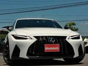 2023 LEXUS IS