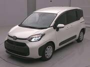 2023 TOYOTA SIENTA