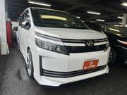 2014 TOYOTA VOXY