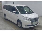2016 TOYOTA NOAH