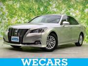 2017 TOYOTA CROWN ROYAL SALOON