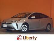 2020 TOYOTA PRIUS S