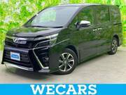 2019 TOYOTA VOXY
