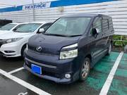 2009 TOYOTA VOXY