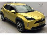 2022 TOYOTA YARIS CROSS