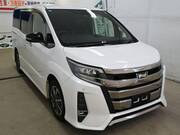2018 TOYOTA NOAH