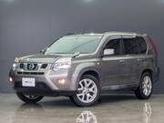 2013 NISSAN X-TRAIL