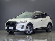 2023 NISSAN KICKS